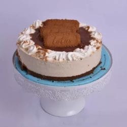 Lotus Cream Cake Delivery Karachi - SameDayFlowers.pk