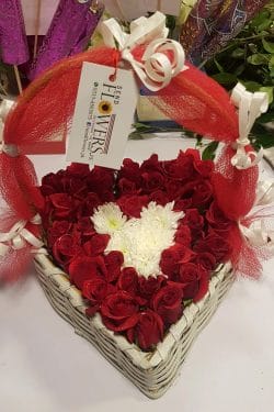 Red Rose Gift Basket Pakistan - Same Day Flowers