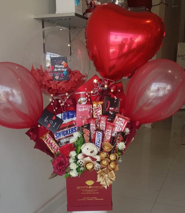 Valentine's Day Gift Delivery Faisalabad - Same Day Flowers