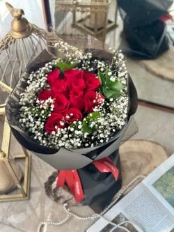 Valentine's Day Flowers Sialkot - SameDayFlowers.pk