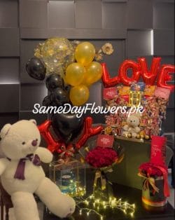 Send Valentine Gifts Online Lahore - SameDayFlowers.pk