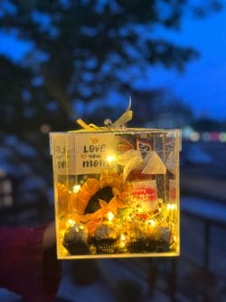 Mother's Day Flower Deal Lahore - SameDayFlowers.pk