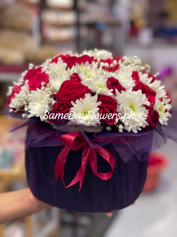 Anniversary Flowers Online Faisalabad - Same Day Flowers
