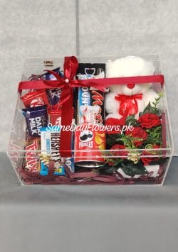 Gifts for Valentine's Day Lahore - SameDayFlowers.pk
