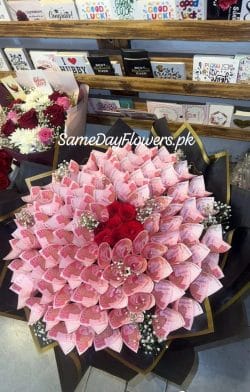 Eidi Flowers Bouquet Lahore - SameDayFlowers.pk
